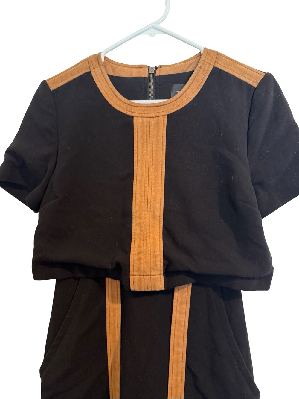 RTR - Toccin Black Mini dress Tan Trim -fully lined Sz 4 - Picture 10 of 14